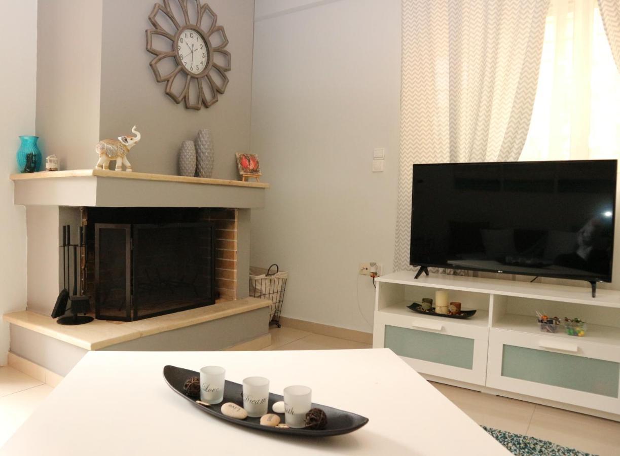 Modern Riviera Azure Residence Close To Beach Атина Екстериор снимка