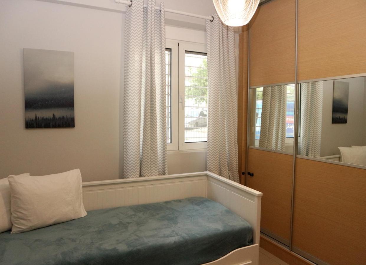 Modern Riviera Azure Residence Close To Beach Атина Екстериор снимка